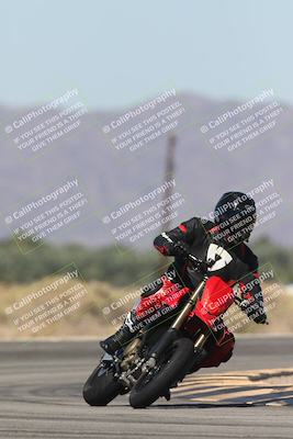 media/Oct-13-2025-Moto Forza (Mon) [[a66d839500]]/4-C Group/Session 3 (Turn 16)/